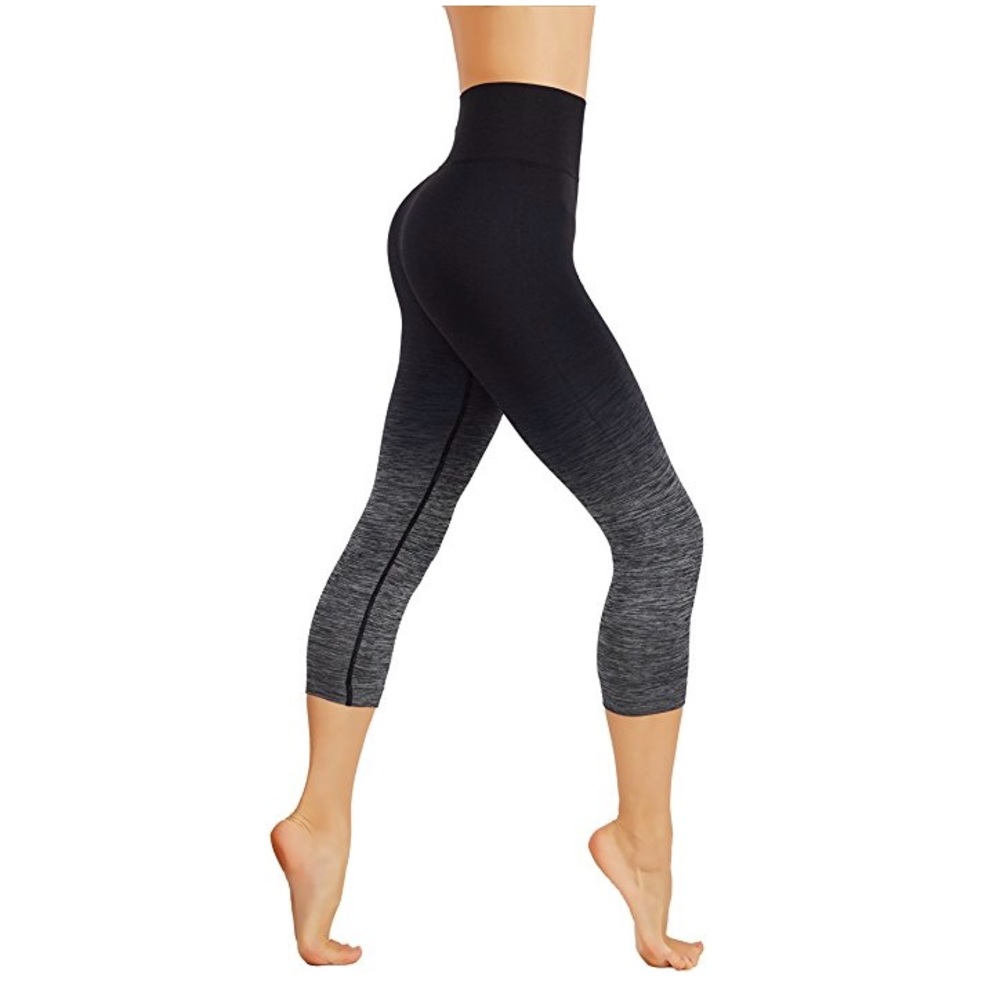 High-Waist Black to Gray Ombre Capri Leggings